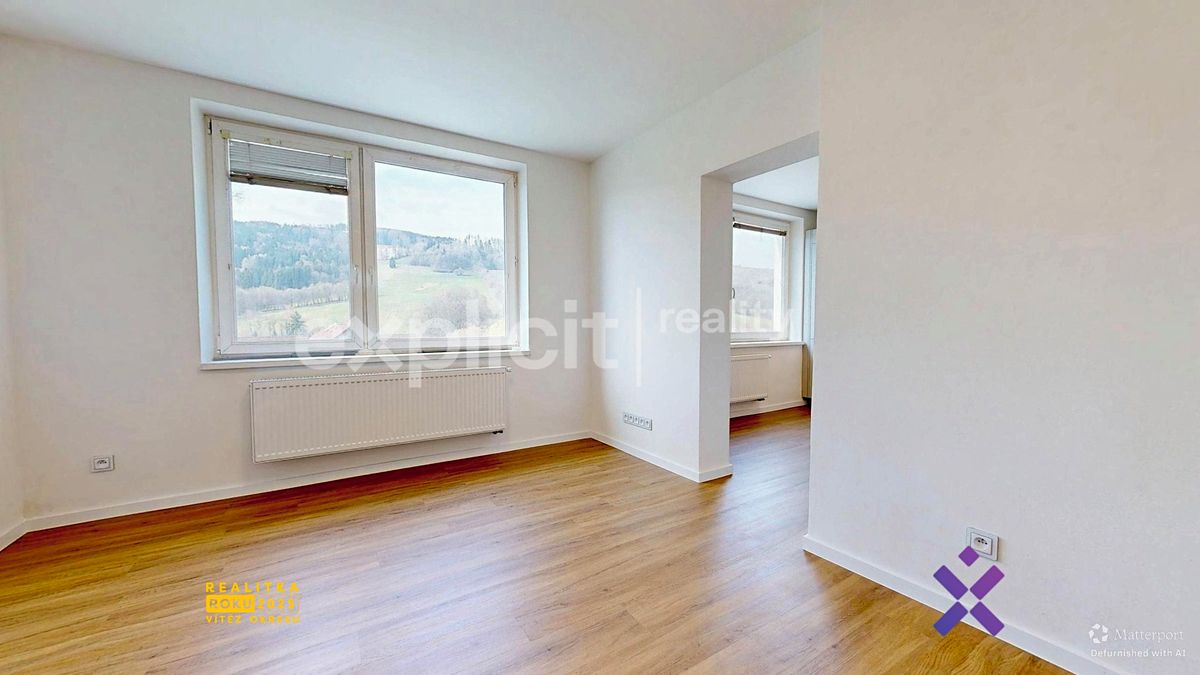 Pronájem bytu 1+1 38 m²