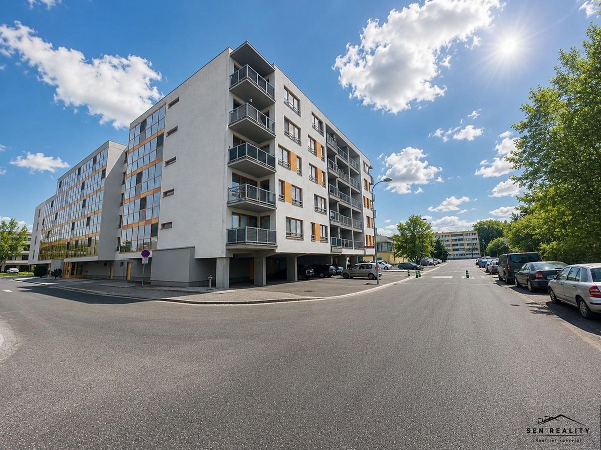 Pronájem bytu 1+kk 33 m²