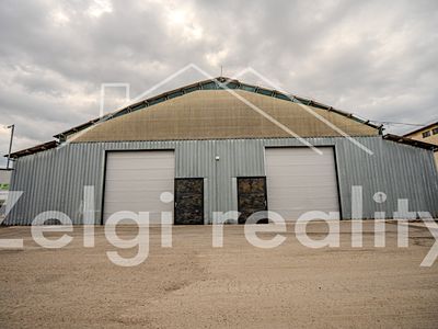Pronájem skladového prostoru 1000 m²