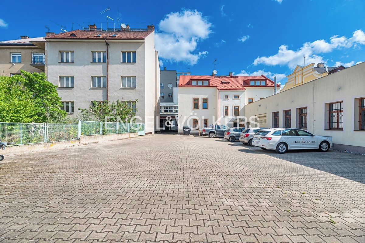 Prodej činžovního domu 873 m² – fotografie 3