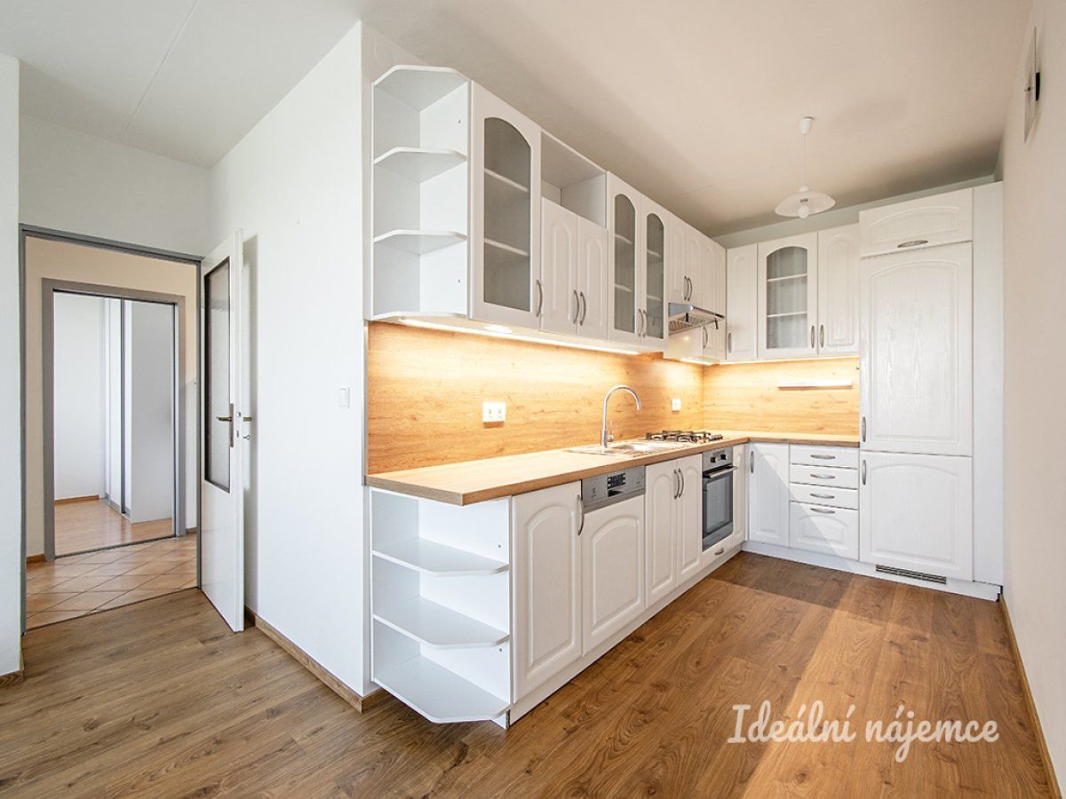 Pronájem bytu 3+kk 63 m²