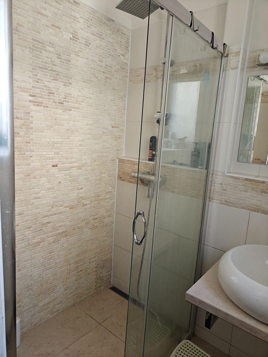 Prodej rodinného domu 220 m², pozemek 851 m² – fotografie 4