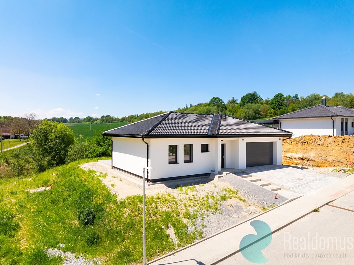 Prodej bytu 4+kk 112 m²