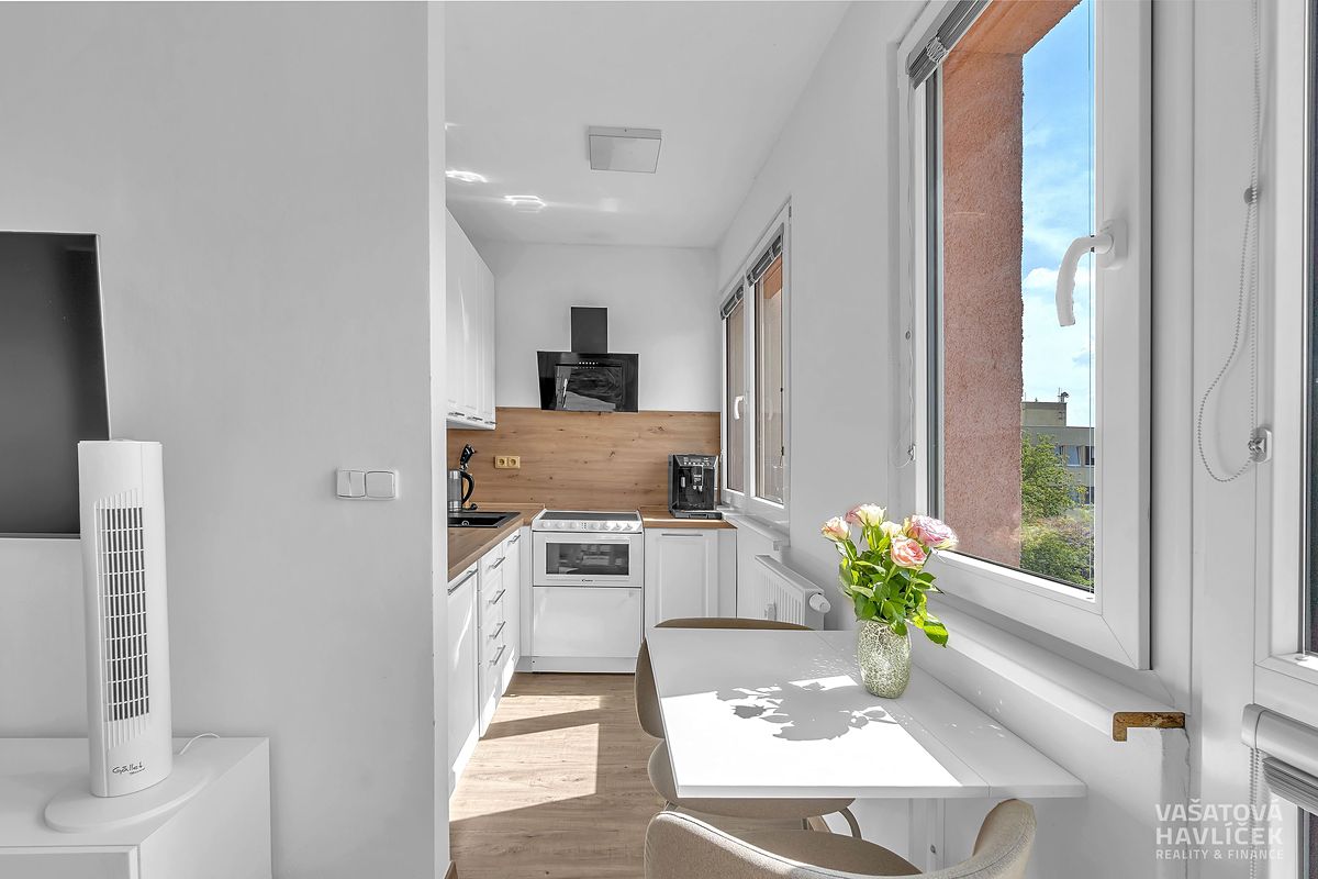 Pronájem bytu 1+kk 36 m²