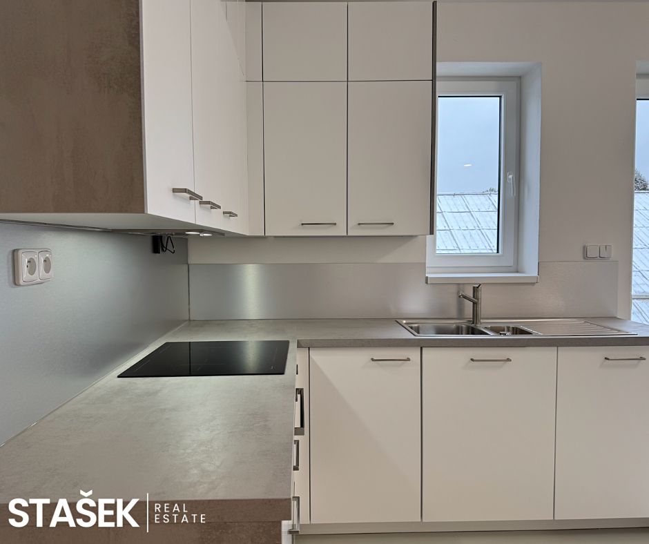 Pronájem bytu 3+kk 80 m²
