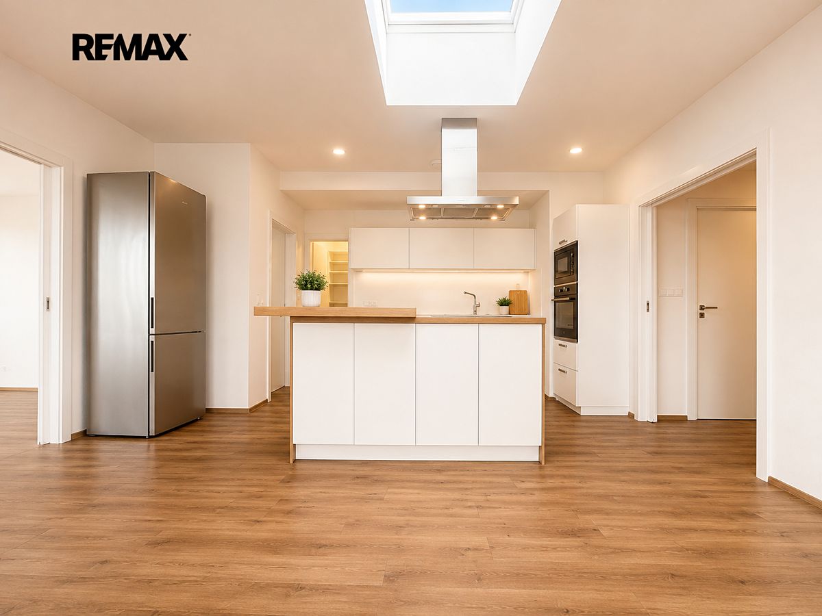 Pronájem bytu 5+kk 114 m²