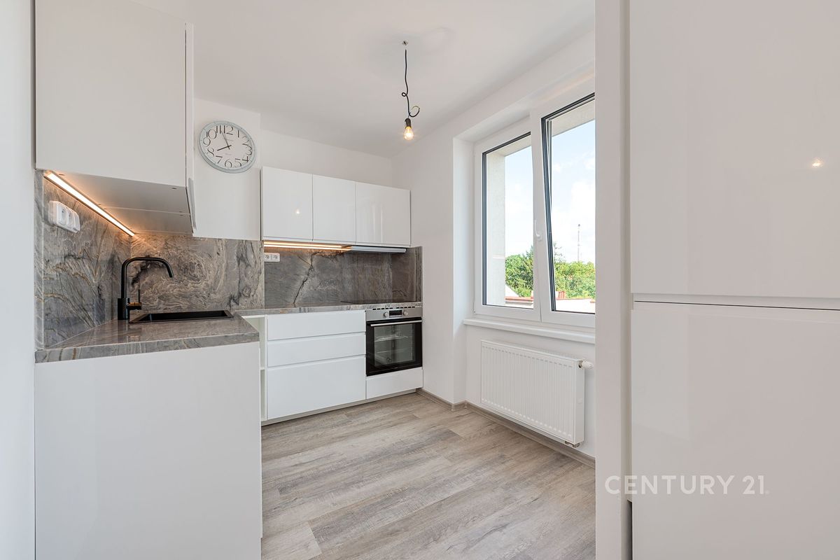 Prodej bytu 2+1 50 m² – fotografie 2