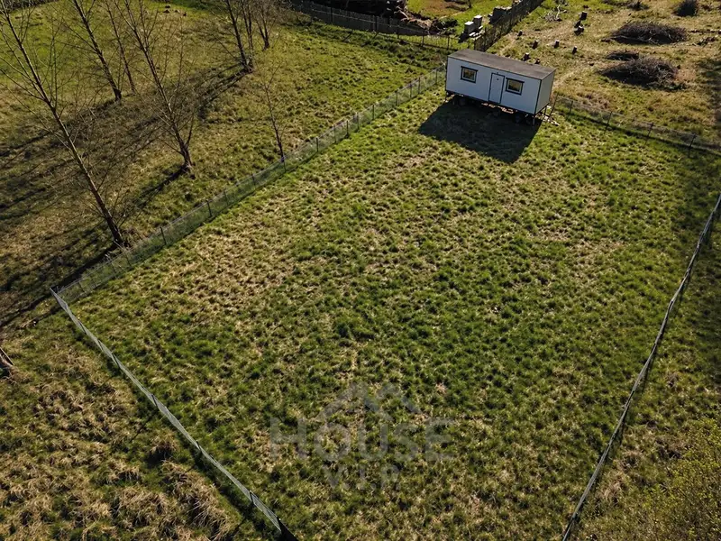 Prodej zahrady 701 m², Neratovice – náhled fotky 2