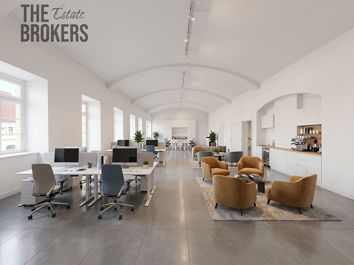 Pronájem kanceláře 370 m² – fotografie 3