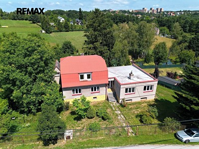 Prodej  rodinného domu 176 m², pozemek 2 400 m²