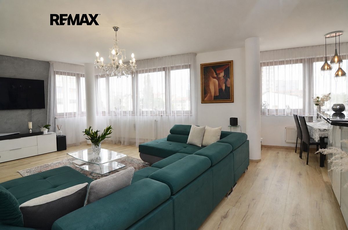 Pronájem bytu 3+kk 100 m²