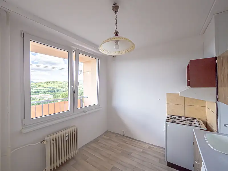 Pronájem bytu 1+1 33 m², Bílina – náhled fotky 3