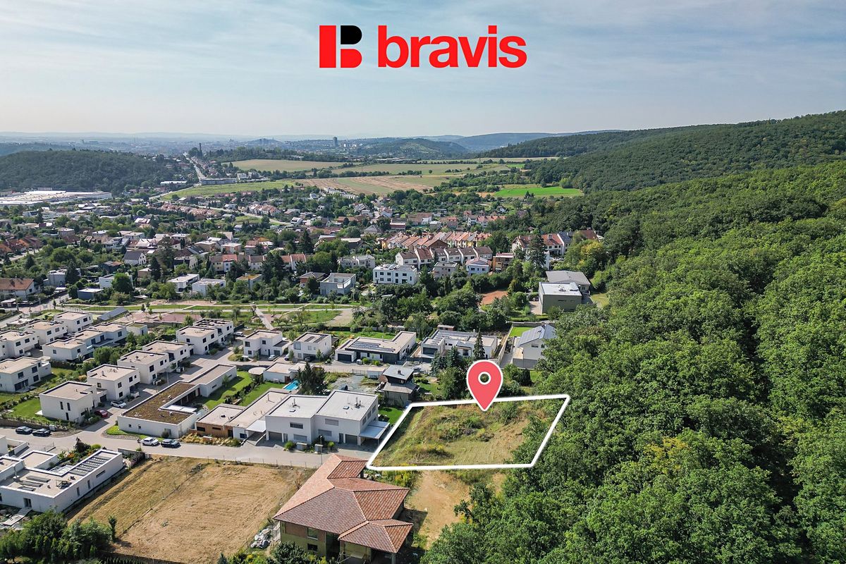Prodej stavebního pozemku 1322 m² – fotografie 3