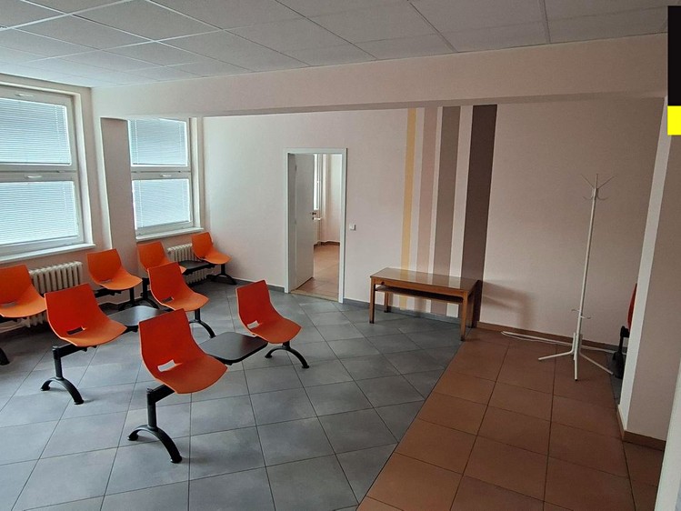 Pronájem komerčního prostoru, 140 m² (10 z 13)