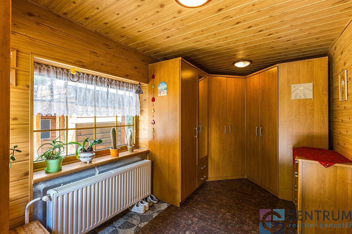 Prodej rodinného domu 165 m², pozemek 1622 m² – fotografie 5
