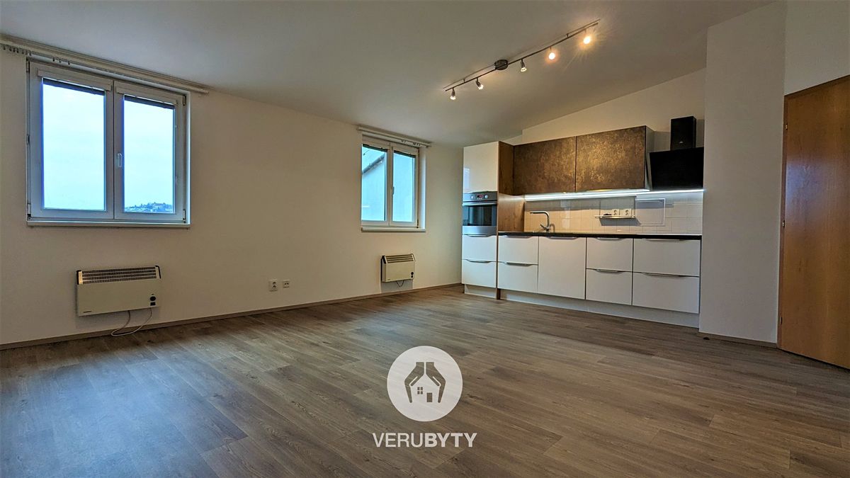 Pronájem bytu 2+kk 55 m²
