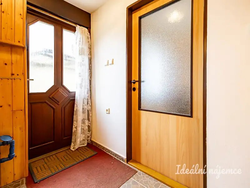 Pronájem rodinného domu 41 m², pozemek 100 m², Brandýs nad Labem-Stará Boleslav – náhled fotky 3
