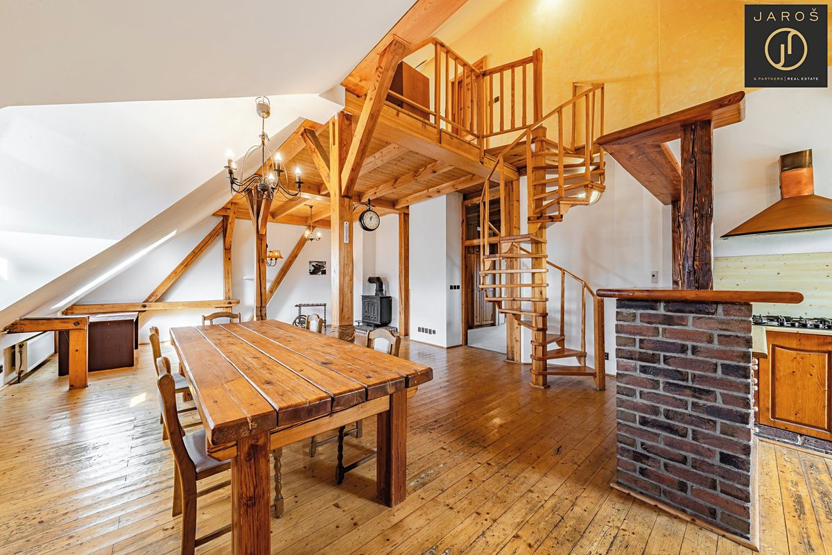 Prodej bytu 5+kk 247 m² – fotografie 2