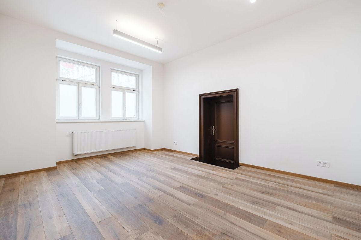 Pronájem obchodního prostoru 50 m² – fotografie 3