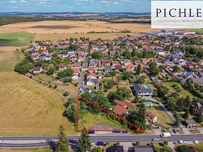 Prodej  stavebního pozemku 1 422 m²