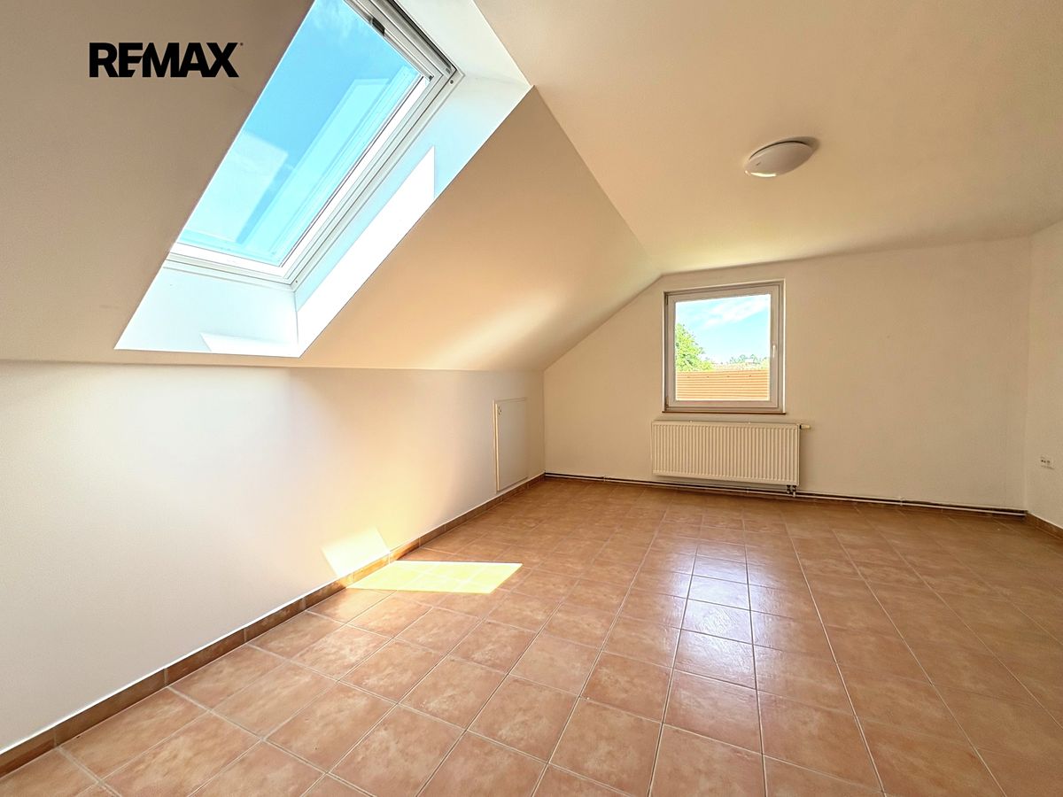 Pronájem bytu 3+kk 91 m² – fotografie 5