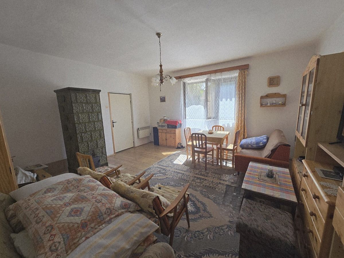 Prodej rodinného domu 167 m², pozemek 687 m² – fotografie 5