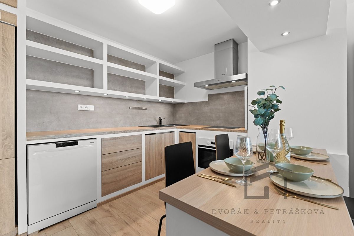 Prodej bytu 1+1 52 m² – fotografie 3