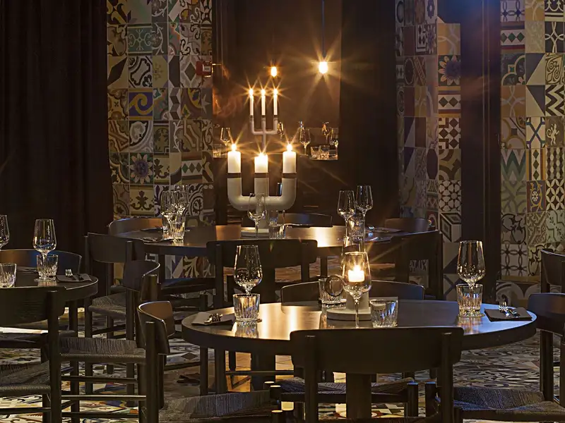 Pronájem restaurace 271 m², Praha – náhled fotky 2