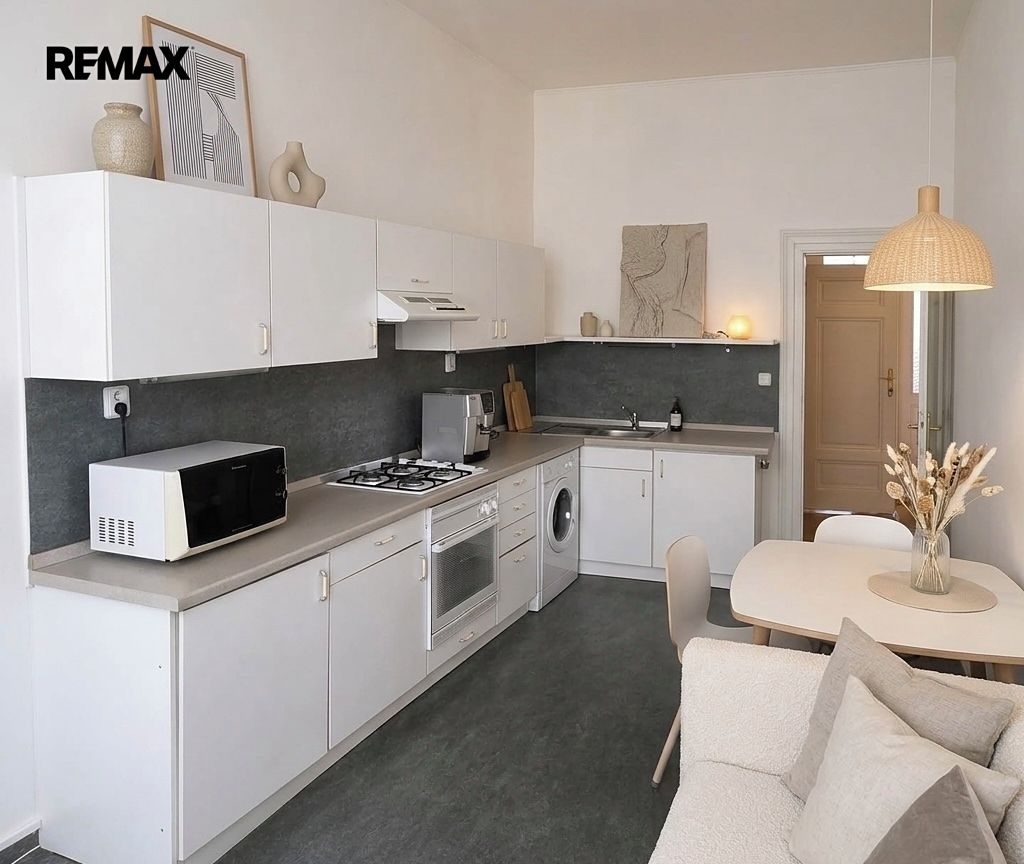 Pronájem bytu 1+1 62 m²