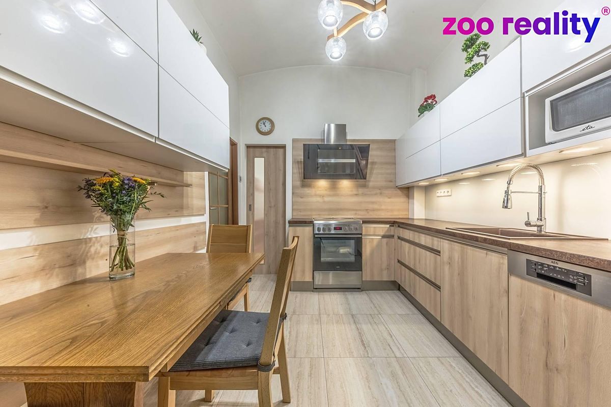 Prodej bytu 2+1 64 m²