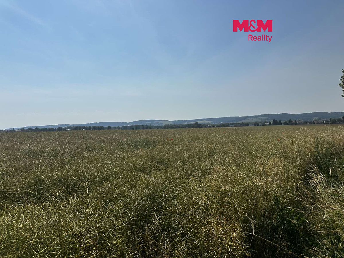 Prodej pole 244621 m²