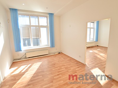 Pronájem kanceláře 33 m²