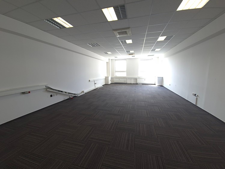 Комерційне приміщення в оренду, 140 м² (9 з 14)