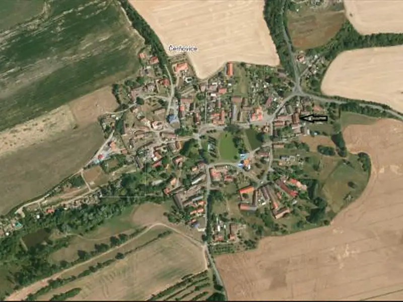 Prodej stavebního pozemku 420 m², Čerňovice – náhled fotky 2