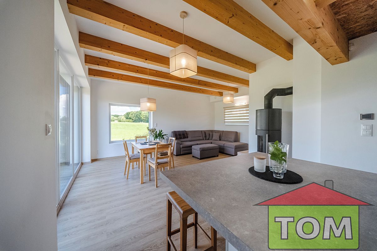 Prodej rodinného domu 120 m², pozemek 1402 m² – fotografie 4