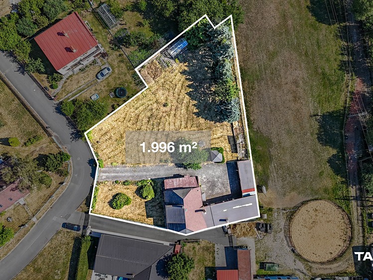 Prodej domu, 183 m² (2 z 40)