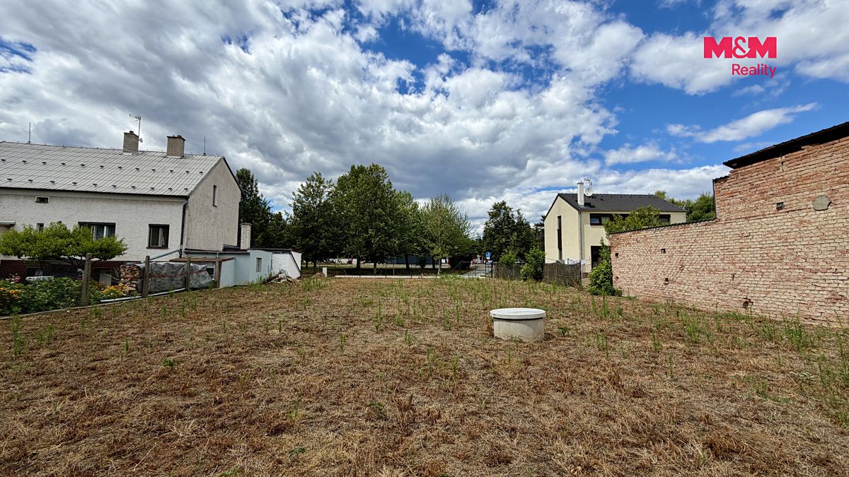 Pronájem zahrady 780 m² – fotografie 2