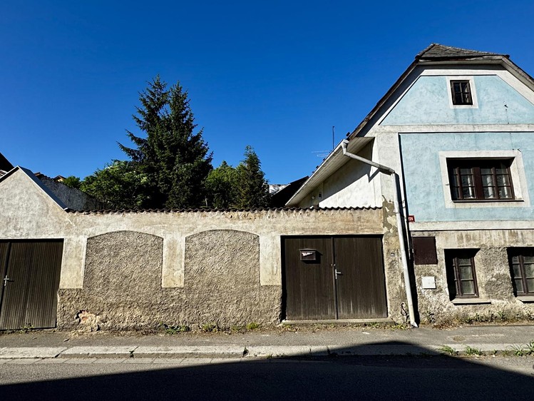 Prodej domu, 102 m² (1 z 23)