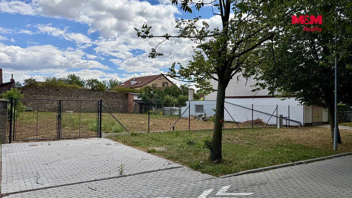 Pronájem zahrady 780 m² – fotografie 4