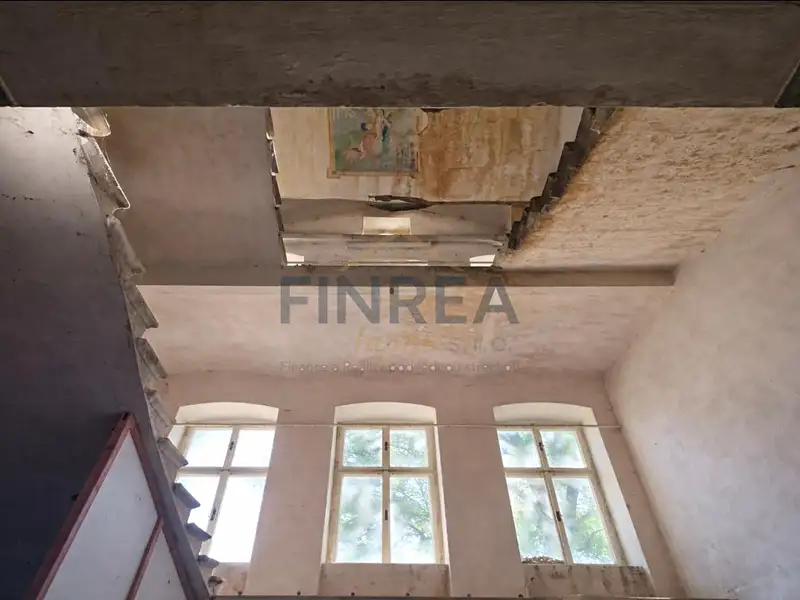 Prodej rodinného domu 1000 m², pozemek 4624 m², Liběšice – náhled fotky 3