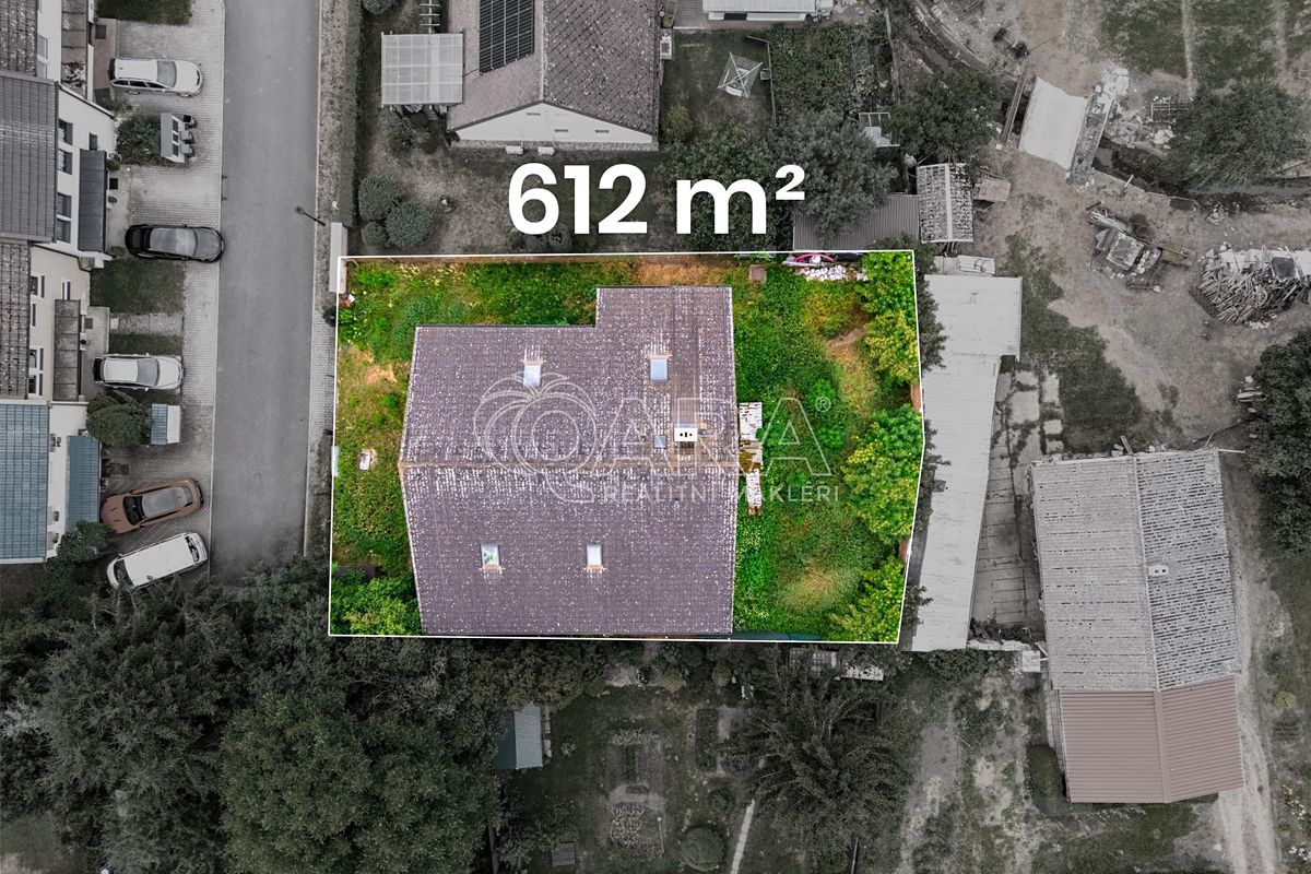 Prodej rodinného domu 170 m², pozemek 612 m² – fotografie 2