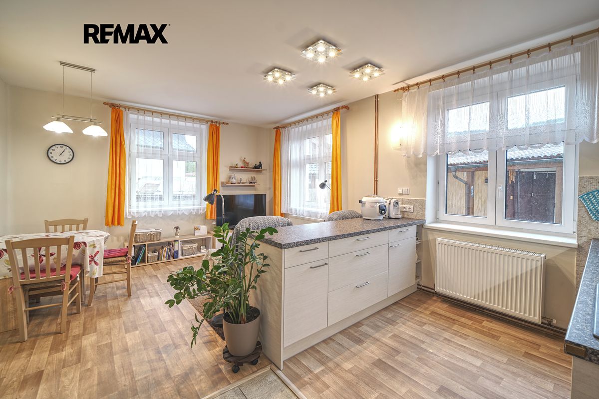 Prodej rodinného domu 152 m², pozemek 518 m² – fotografie 4