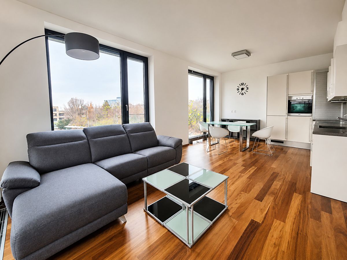 Pronájem bytu 2+kk 72 m²