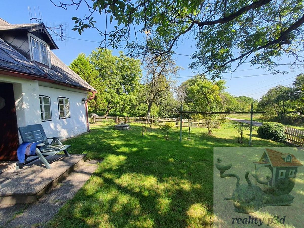 Prodej rodinného domu 105 m², pozemek 1232 m² – fotografie 2