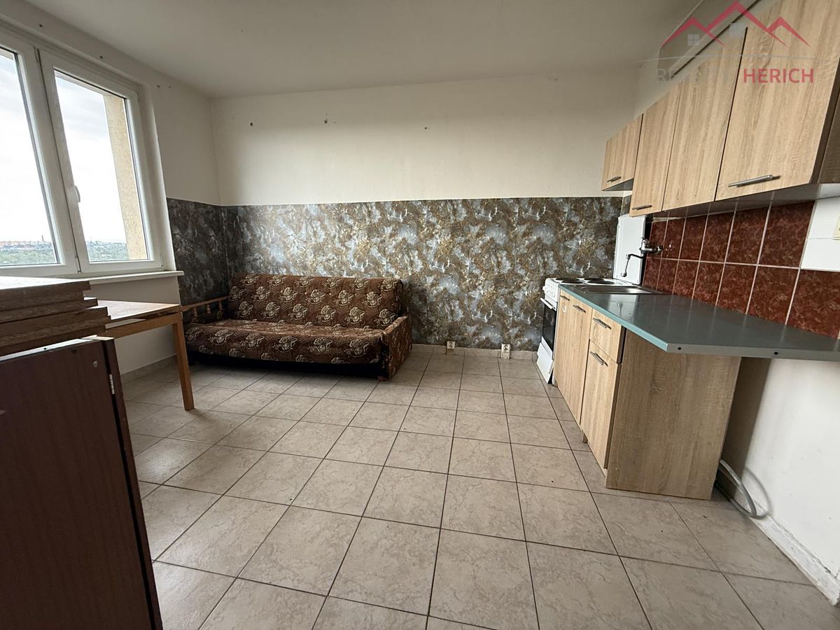 Pronájem bytu 1+1 36 m² – fotografie 2