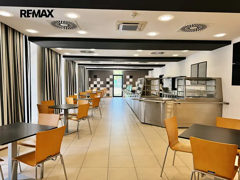 Pronájem restaurace 362 m², Písek – náhled fotky 3