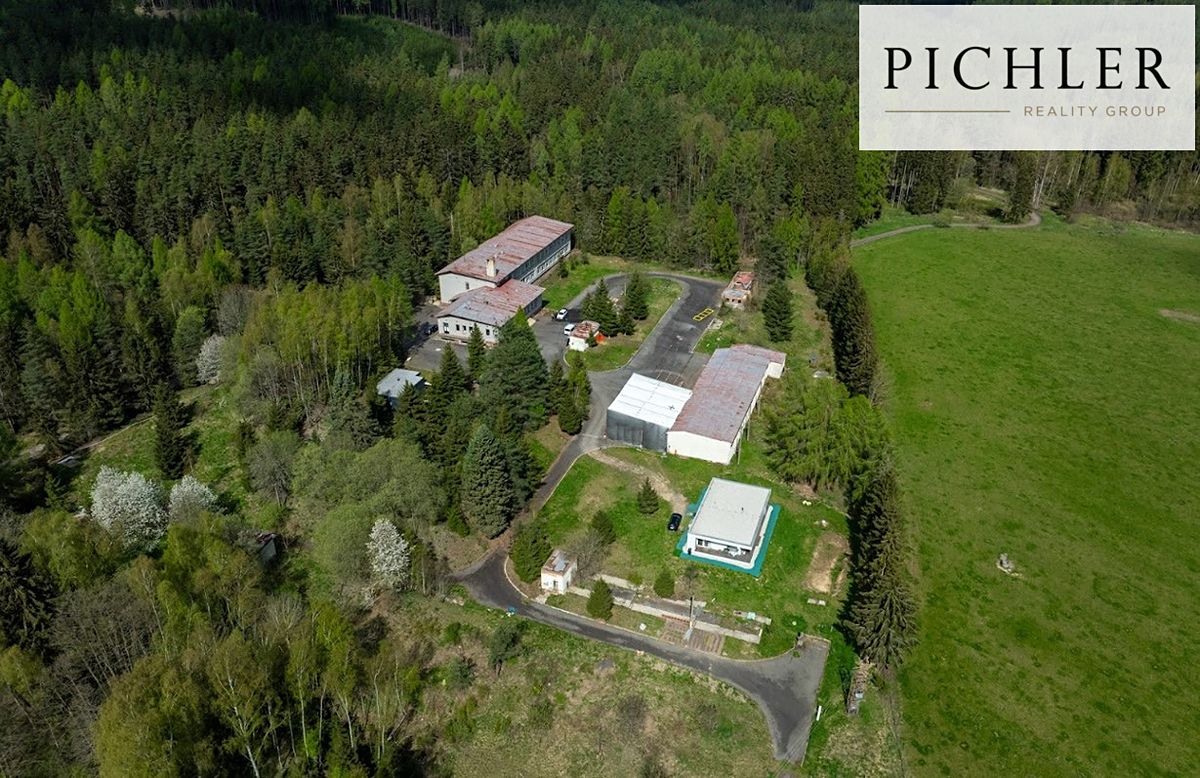 Prodej komerční nemovitosti 12000 m² – fotografie 2