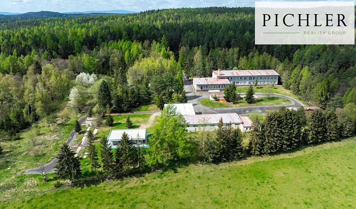 Prodej komerční nemovitosti 12000 m²