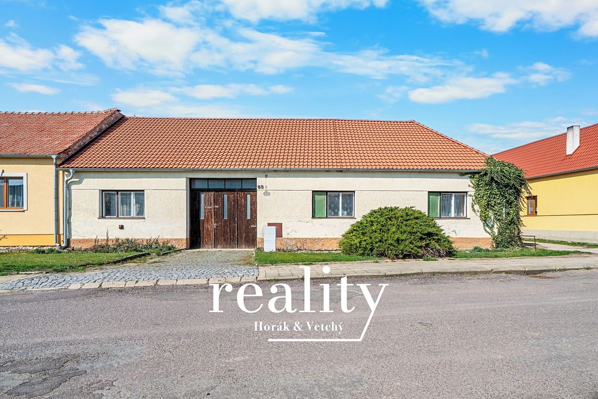 Prodej rodinného domu 104 m², pozemek 1210 m² – fotografie 3