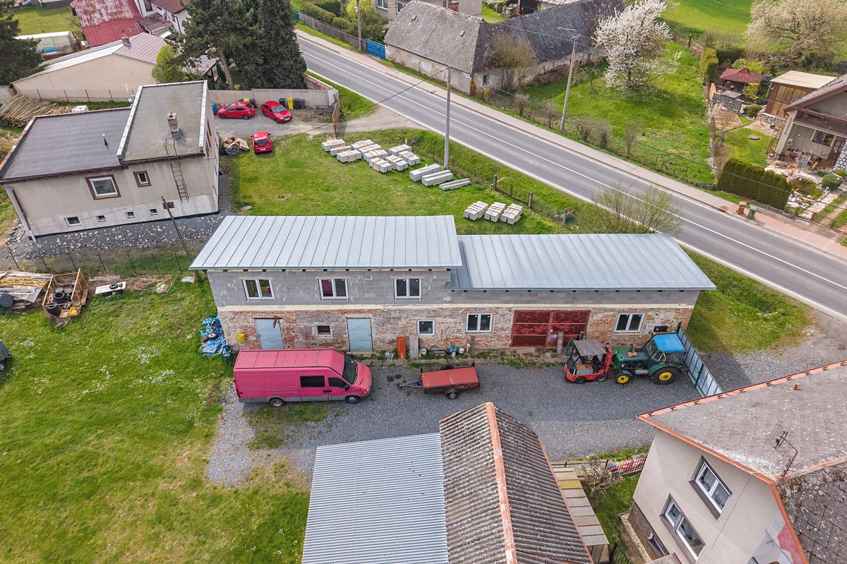 Prodej rodinného domu 123 m², pozemek 2274 m² – fotografie 3